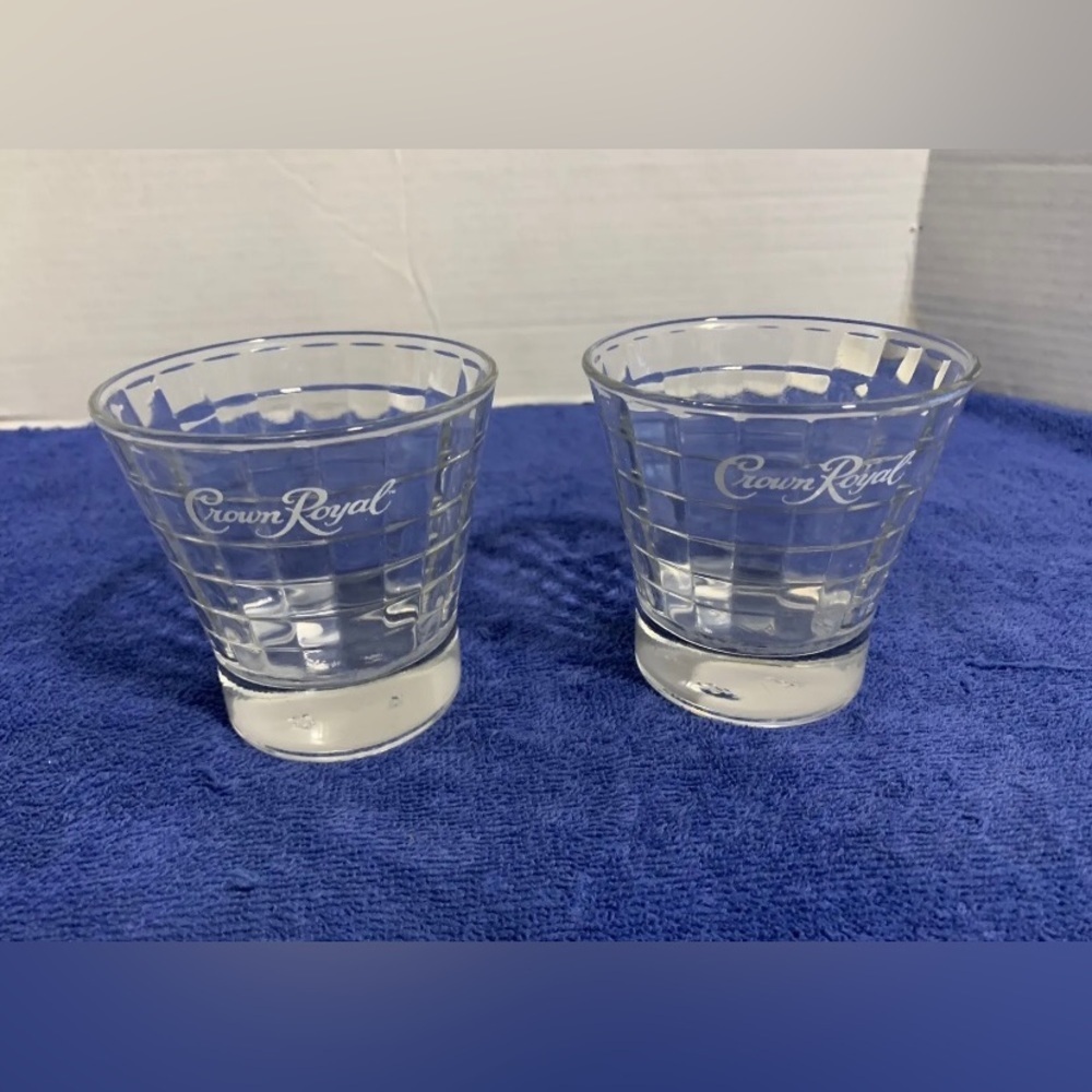 Crown Royal Whisky Glasses Set Of 2 - Rocks Glass - Whisky Tumbler